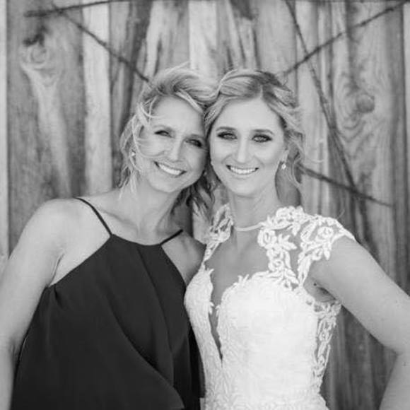 Meet your Posher, Emma - Picture 1 of 1